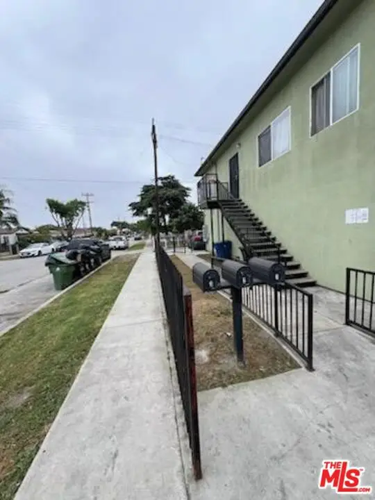 9004 S San Pedro Street, Los Angeles, CA 90003 - Image #3