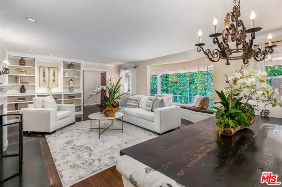 1622 Sunset Plaza Drive, Los Angeles, CA 90069 - Image #2