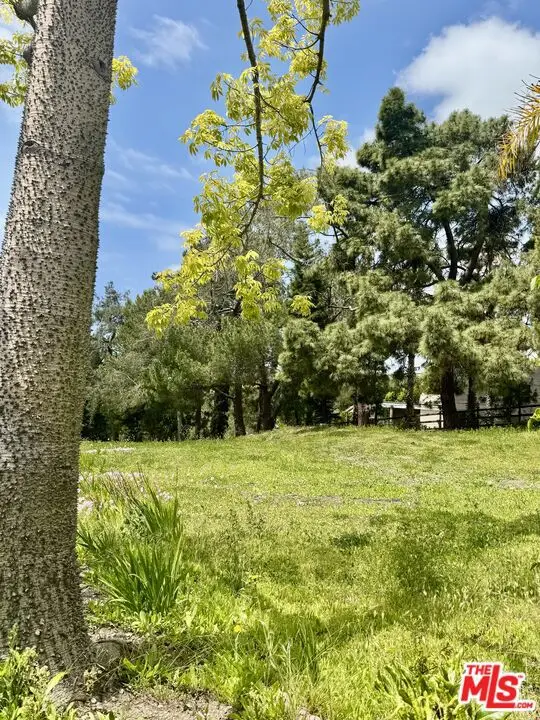 27555 Pacific Coast Highway, Malibu, CA 90265 - Image #2