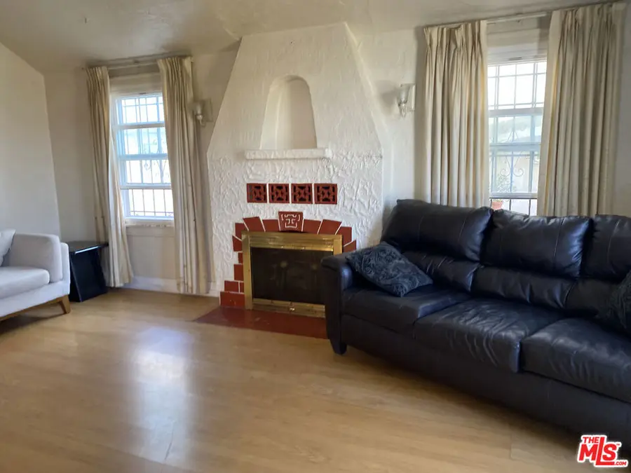 2132 W 84th Place, Los Angeles, CA 90047 - Image #2