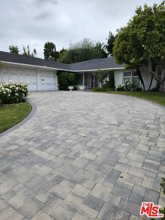 6719 Radlock Avenue, Los Angeles, CA 90056