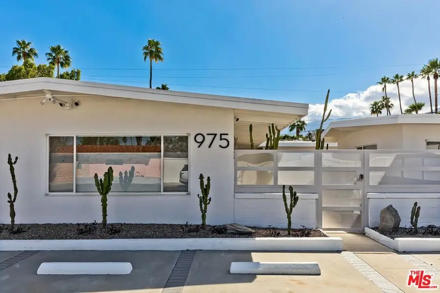 975 E Camino Parocela, Palm Springs, CA 92264 - Image #3