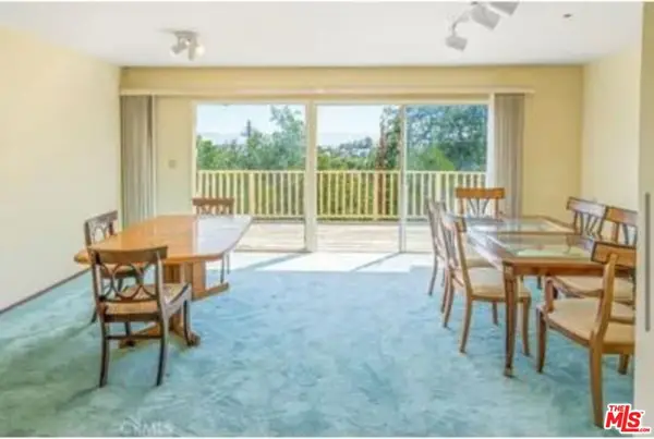 4938 Medina Road, Woodland Hills, CA 91364