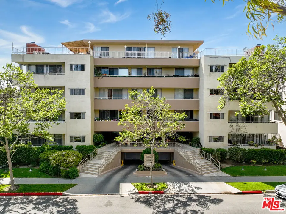 303 N Swall Drive, Beverly Hills, CA 90211 - Image #1
