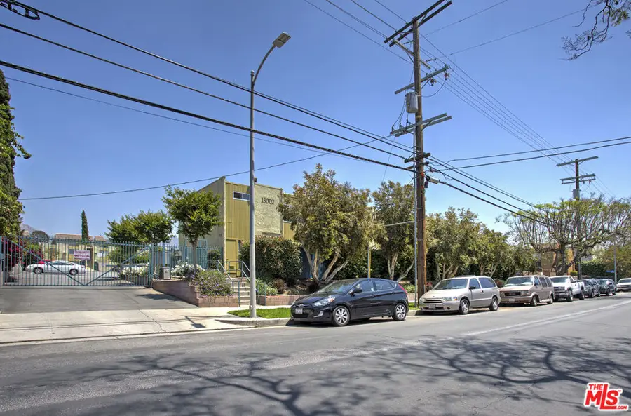 13002 Dronfield Avenue, Sylmar, CA 91342 - Image #3