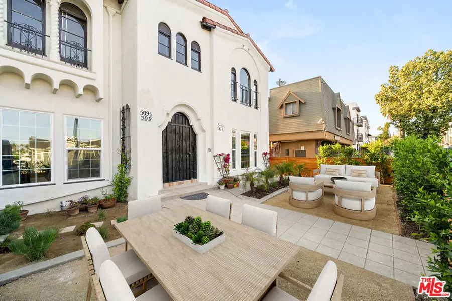 511 N Hobart Boulevard, Los Angeles, CA 90004 - Image #3