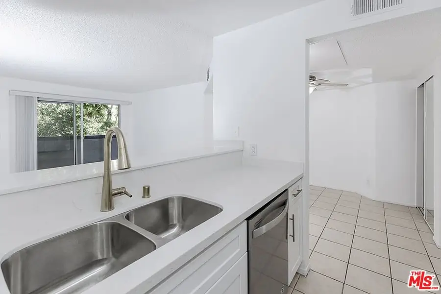 7640 Oso Avenue #217, Winnetka, CA 91306 - Image #2