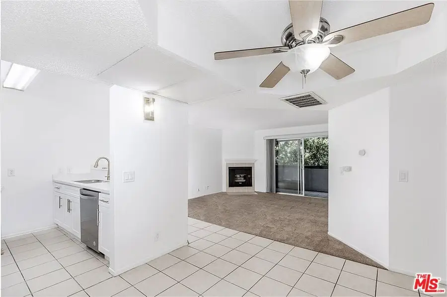 7640 Oso Avenue #217, Winnetka, CA 91306 - Image #3