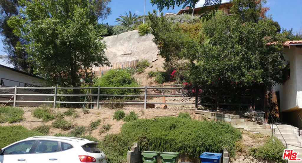 3334 N Knoll Drive, Los Angeles, CA 90068 - Image #1