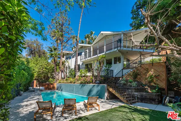 7229 Senalda Road, Los Angeles, CA 90068