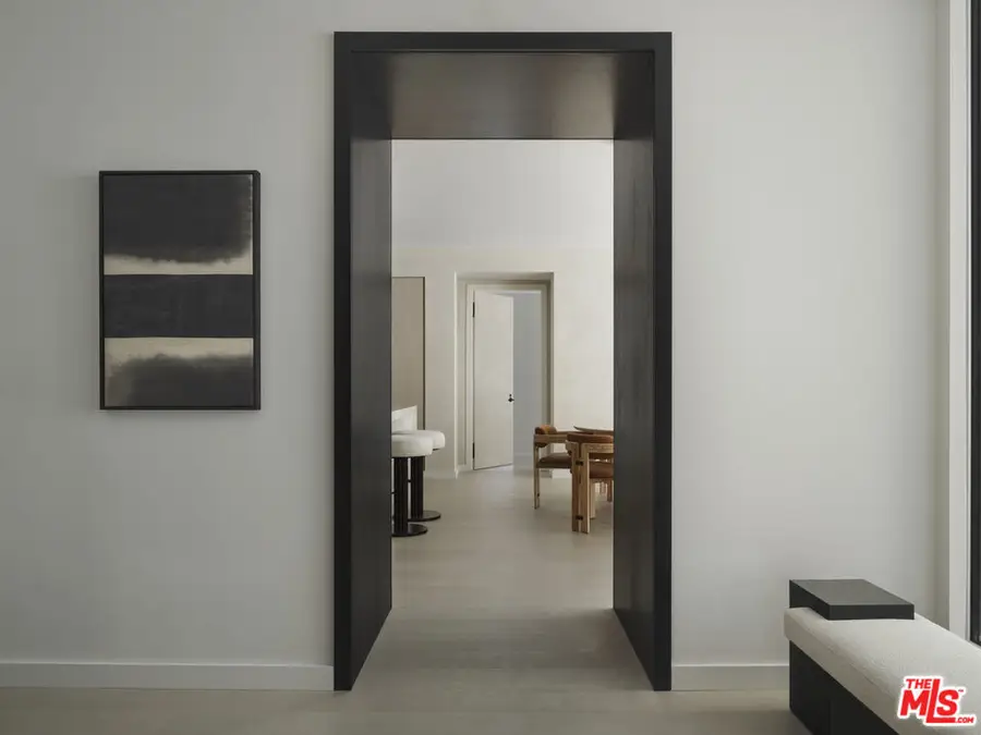 9200 Wilshire Blvd #203E, Beverly Hills, CA 90212 - Image #2