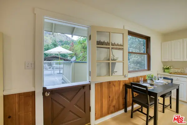 655 Brookside Lane, Sierra Madre, CA 91024