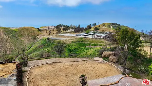 23208 W Paloma Blanca Drive, Malibu, CA 90265