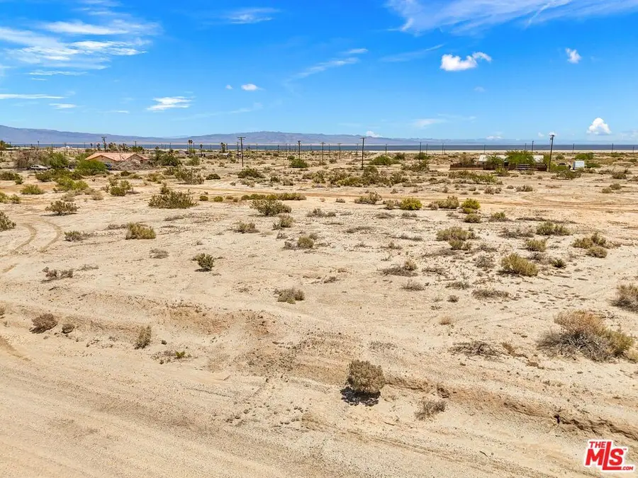 2592 Sea Urchin Avenue, Thermal, CA 92274 - Image #2