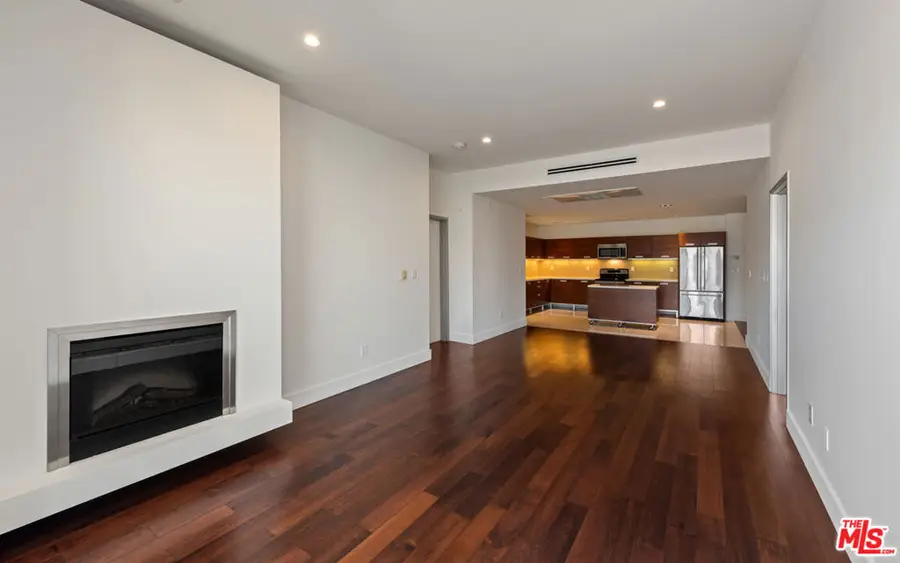 6735 Yucca Street #406, Los Angeles, CA 90028 - Image #2