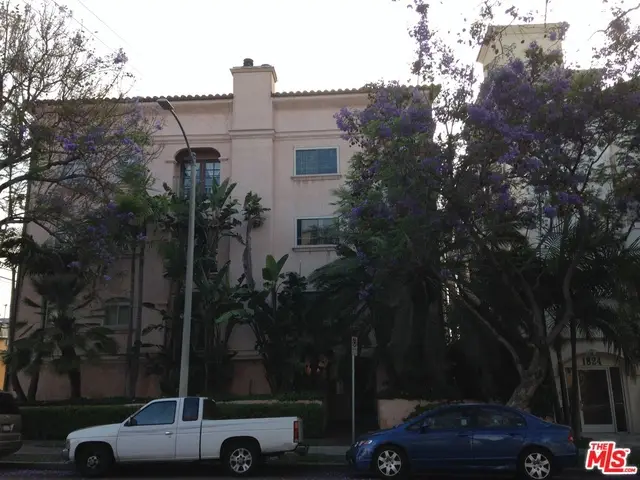 1818 Greenfield Avenue #101-302, Los Angeles, CA 90025 - Image #1