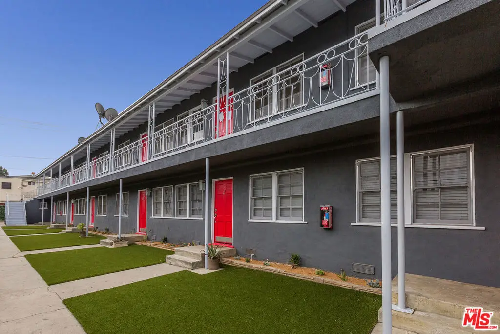 1430 Chestnut Avenue, Long Beach, CA 90813 - Image #1