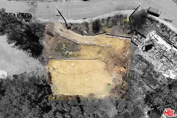 1400 Chautauqua Boulevard, Pacific Palisades, CA 90272