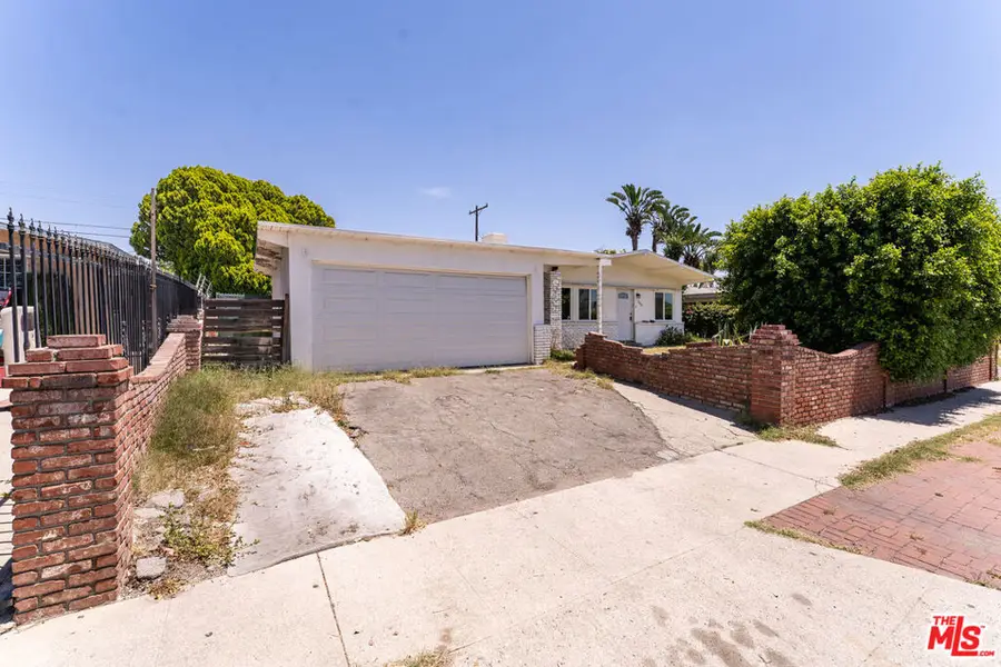9870 Woodale Avenue, Arleta, CA 91331 - #2