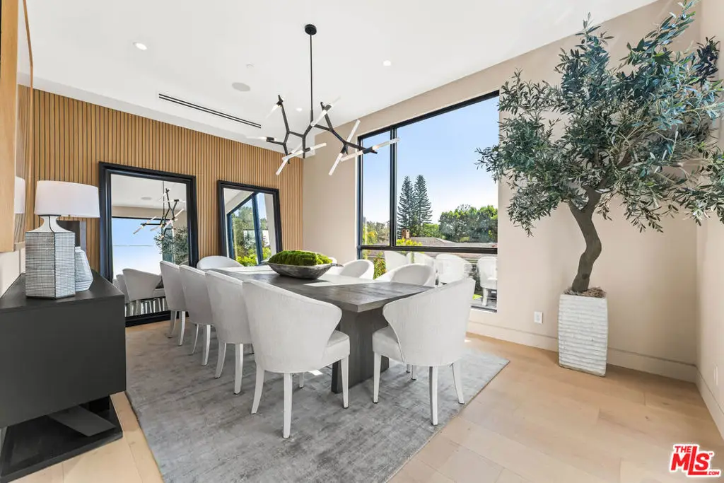 12119 Travis Street, Los Angeles, CA 90049 - #1