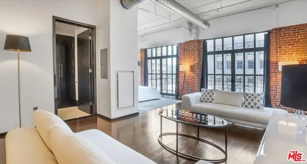 1645 Vine Street #905, Los Angeles, CA 90028