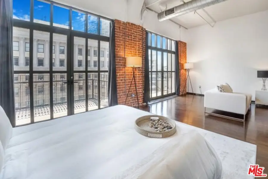 1645 Vine Street #905, Los Angeles, CA 90028 - #2