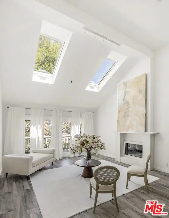 38 Sea Island Drive, Newport Beach, CA 92660 - Image #2