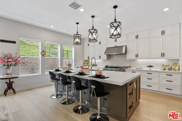 48 Primrose Ct, Montebello, CA 90640