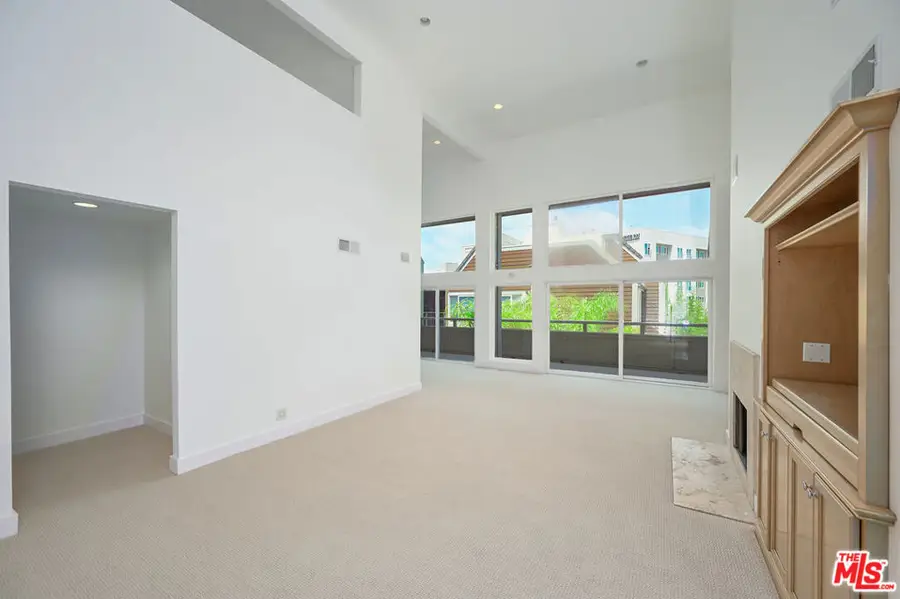 4250 Via Dolce #321, Marina Del Rey, CA 90292 - Image #3