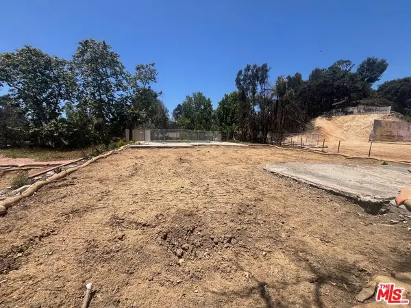 919 Bienveneda Avenue, Pacific Palisades, CA 90272