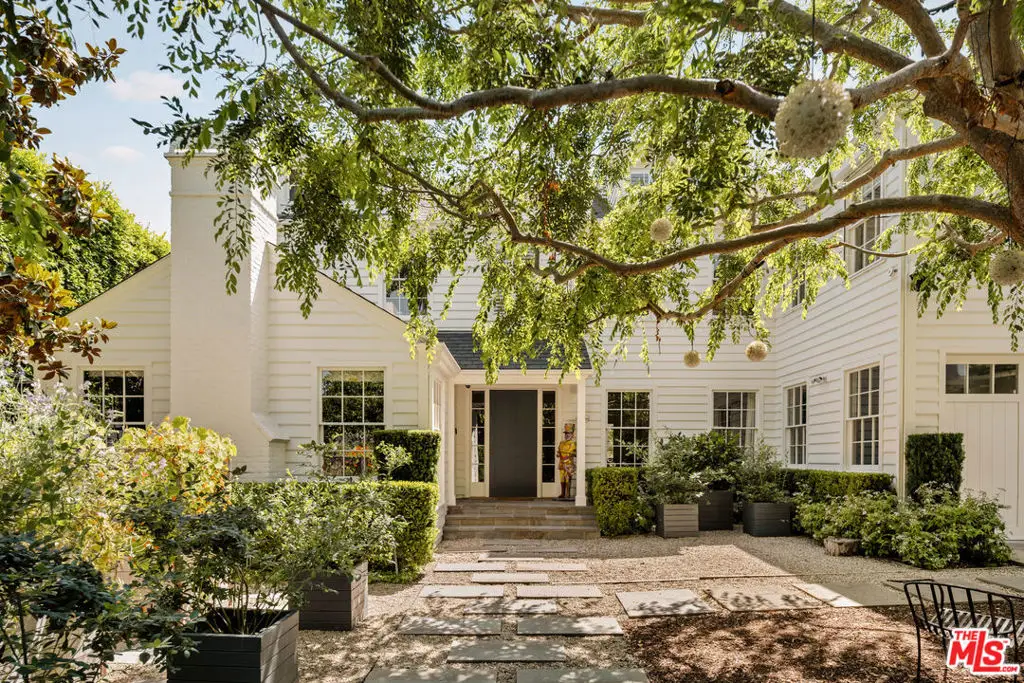 589 Moreno Avenue, Los Angeles, CA 90049 - Image #1