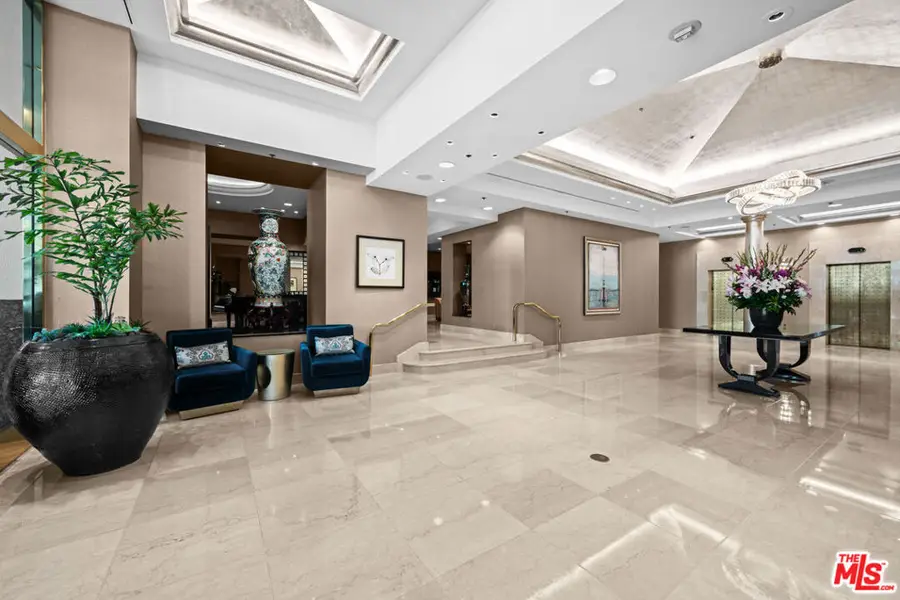 10724 Wilshire Boulevard #703, Los Angeles, CA 90024 - Image #2