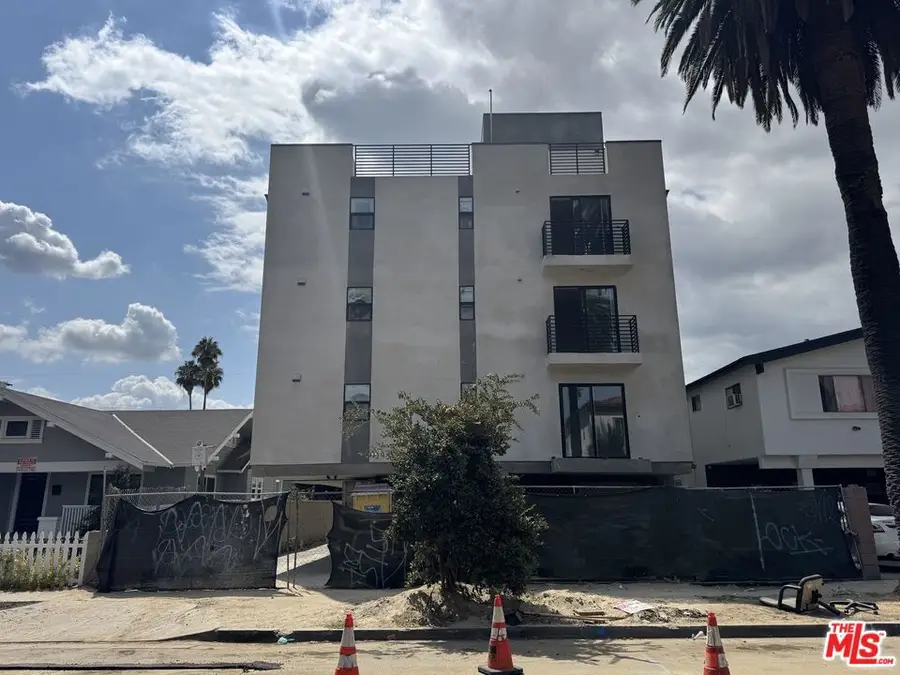 14728 Friar Street, Van Nuys, CA 91411 - Image #3