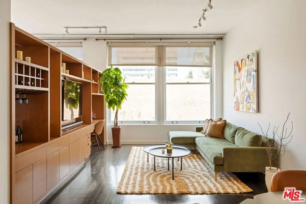 257 S Spring Street #3C, Los Angeles, CA 90012 - Image #1