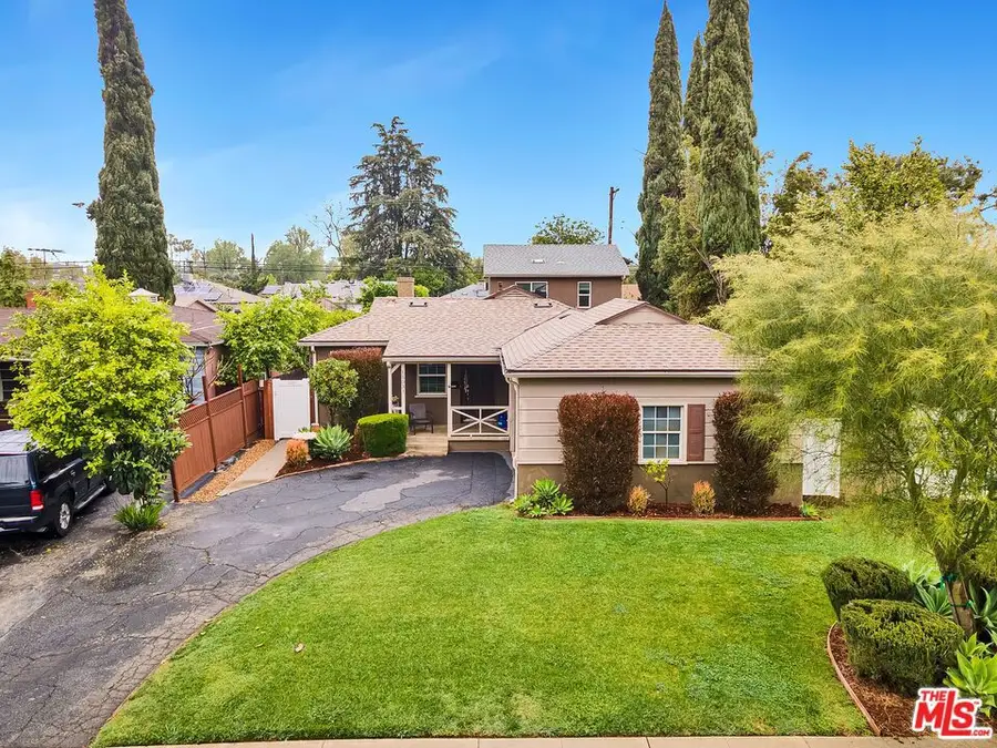 15031 15033 Hartland Street, Van Nuys, CA 91405 - Image #3