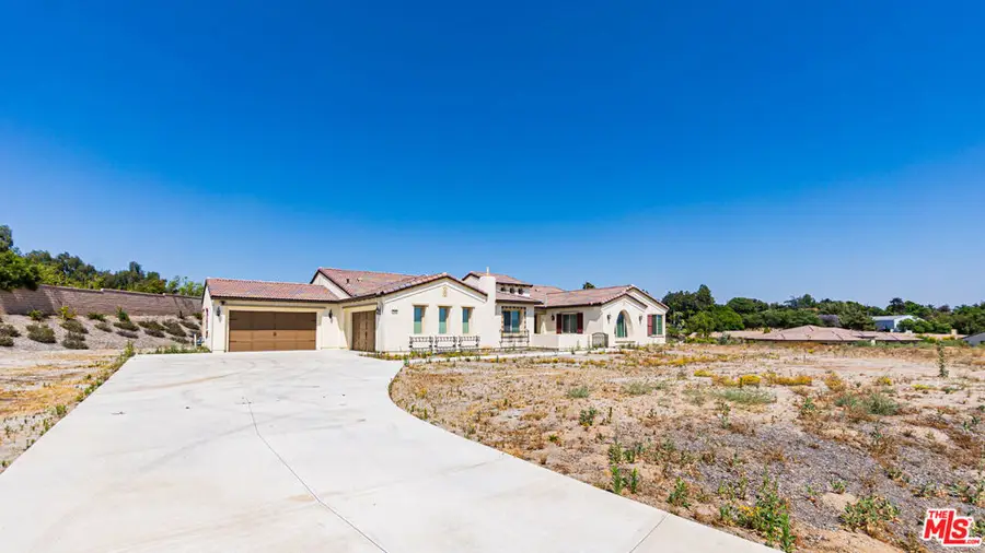 16130 Gallery Heights Drive, Riverside, CA 92504 - Image #3