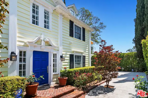 12039 Weddington Street, Valley Village, CA 91607