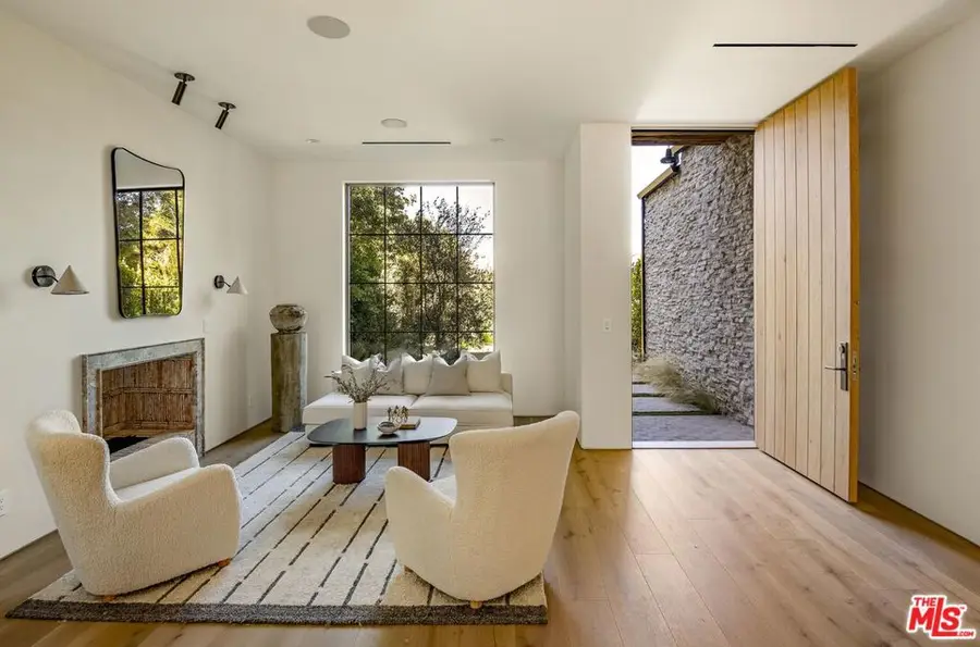 4209 Vantage Avenue, Studio City, CA 91604 - Image #3