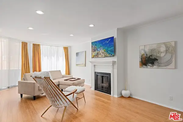 1745 Camino Palmero Street #106, Los Angeles, CA 90046