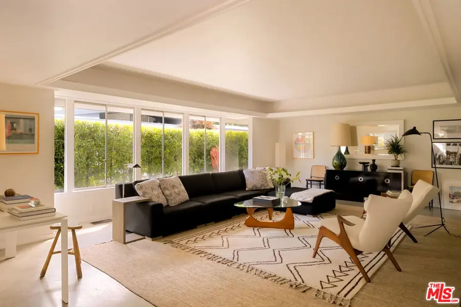 2246 Chelan Place, Los Angeles, CA 90068 - Image #3