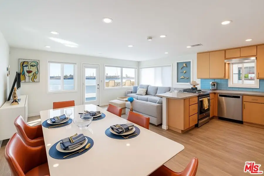 26 5th Place, Long Beach, CA 90802 - Image #3