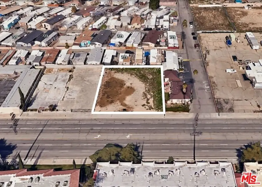 733 W Avenue I, Lancaster, CA 93534 - Image #3