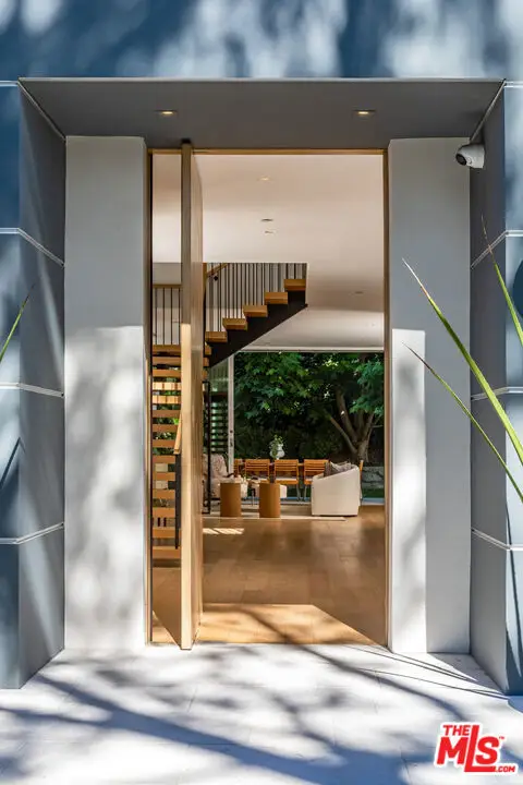 9011 Alto Cedro Drive, Beverly Hills, CA 90210 - Image #3