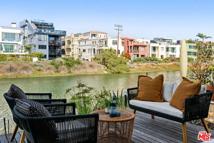 5106 Pacific Avenue, Marina Del Rey, CA 90292 - Image #2