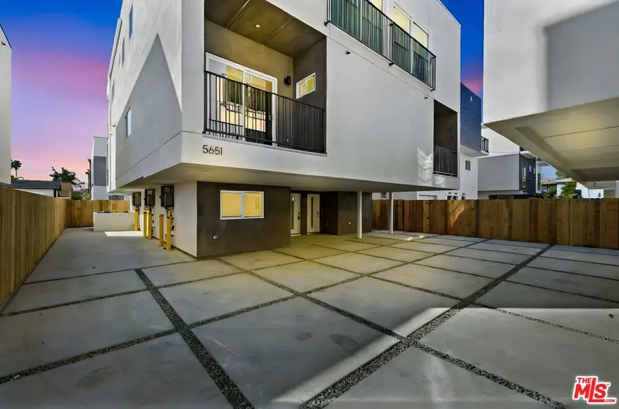 5651 Case Avenue, North Hollywood, CA 91601 - Image #3