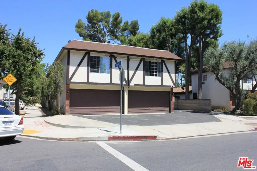 7348 Ventura Canyon Avenue, Van Nuys, CA 91405 - Image #1