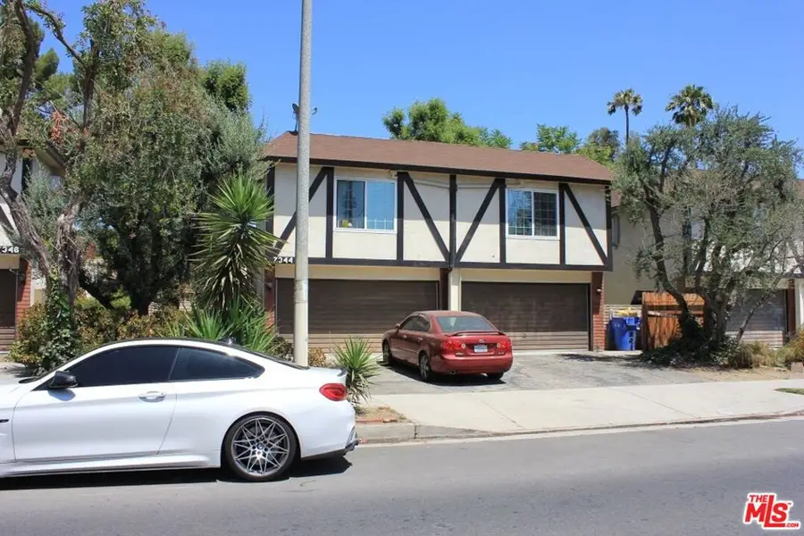 7346 Ventura Canyon Avenue, Van Nuys, CA 91405 - Image #3