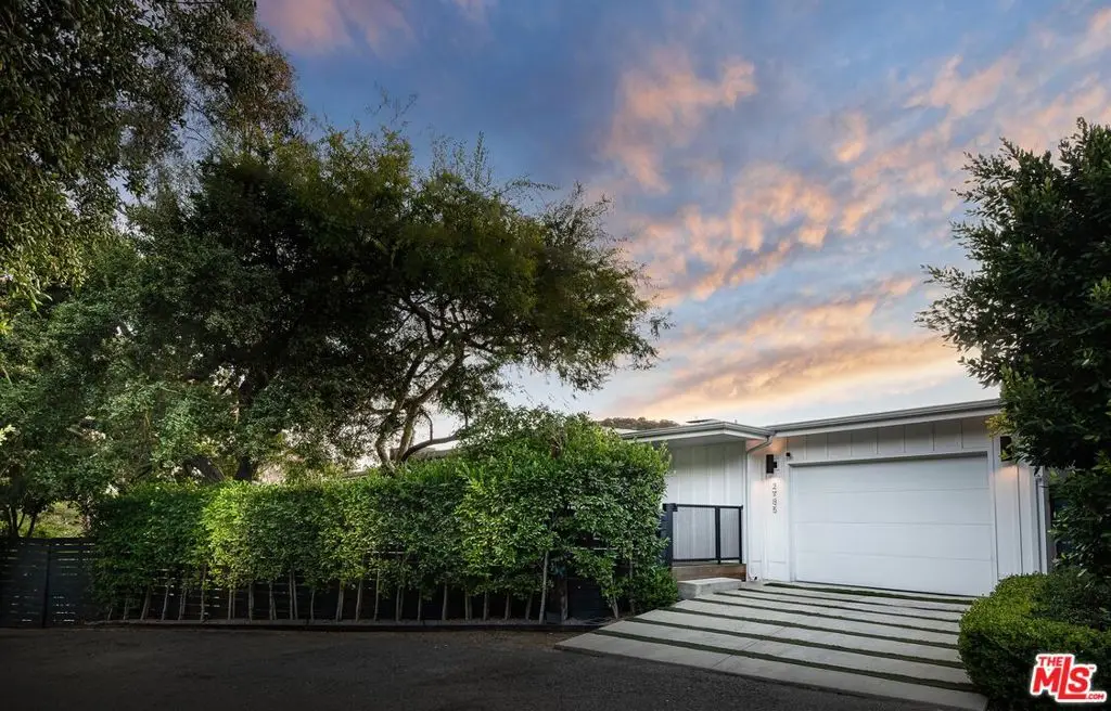 2785 Laurel Canyon Place, Los Angeles, CA 90046 - Image #1