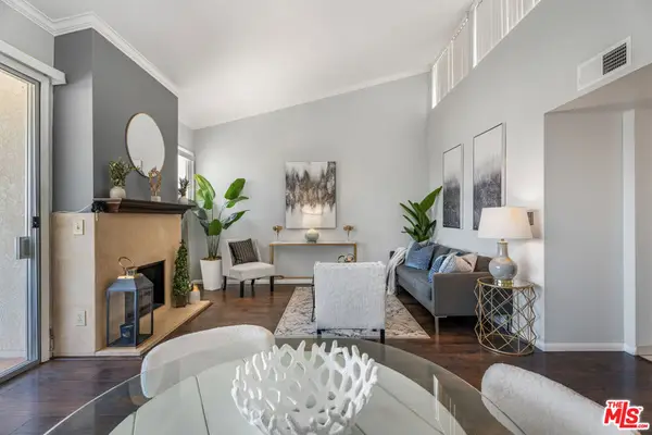 5325 Newcastle Avenue #327, Encino, CA 91316