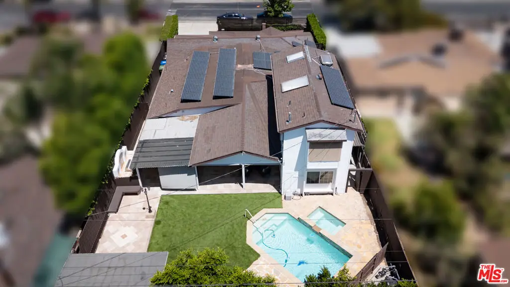 6449 Radford Avenue, North Hollywood, CA 91606 - Image #1